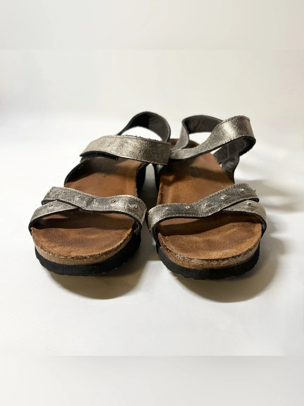 Naot Alyssa Metallic Leather Studded Adjustable Strap Comfort Sandals Size EU 38